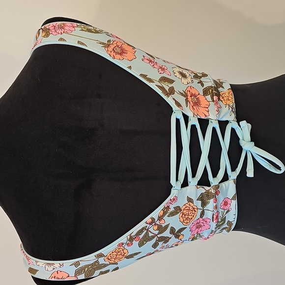 Maaji Floral Reversible Bikini Top with Pink and Orange Accents Size M - Picture 2 of 8